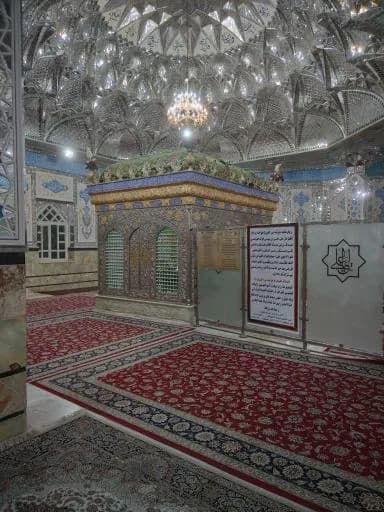 آرامگاه خواجه مراد - Image 2