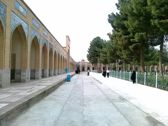 آرامگاه خواجه ربیع - Image 2